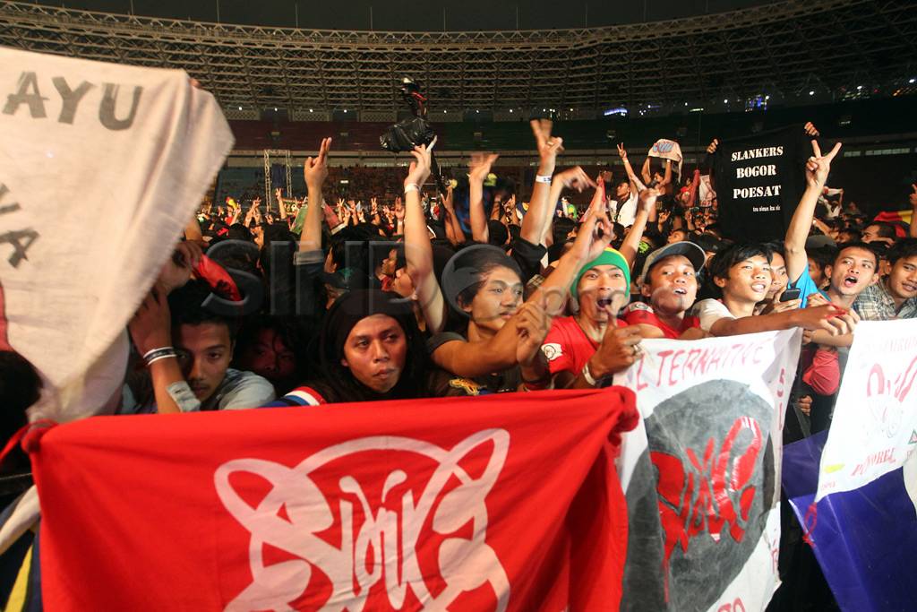 Ribuan Slankers penuhi...