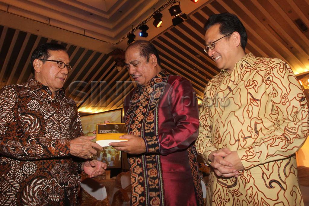 Peluncuran buku Pengabdian...