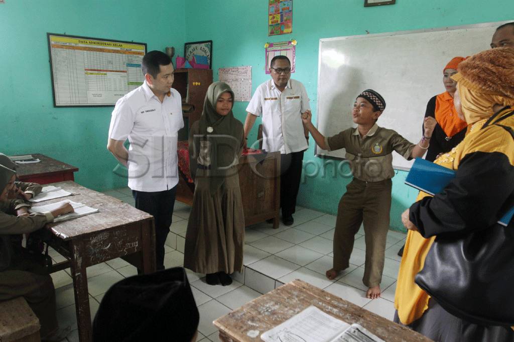HT kunjungi Pondok Pesantren...