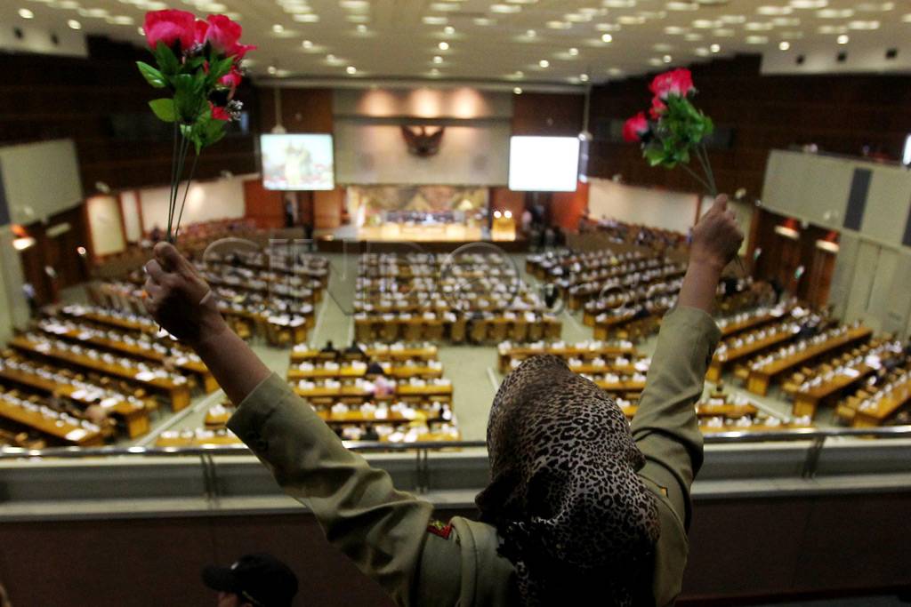 DPR sahkan UU Desa
