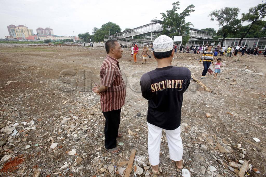 Ahli waris blokir jalan...