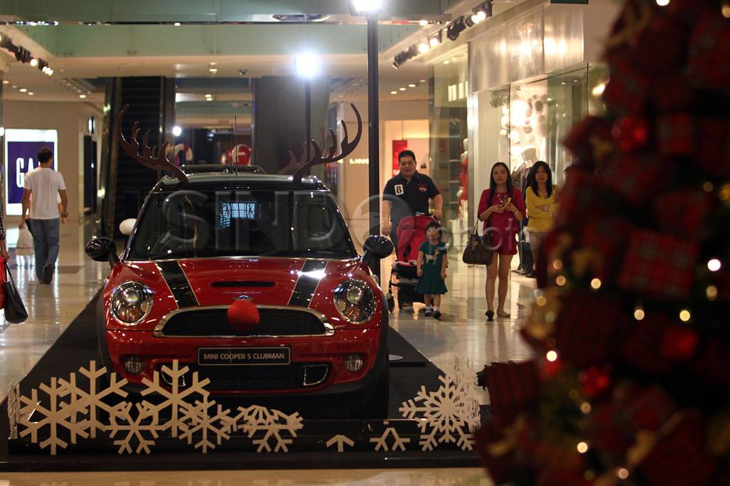 Dekorasi Natal di pusat...