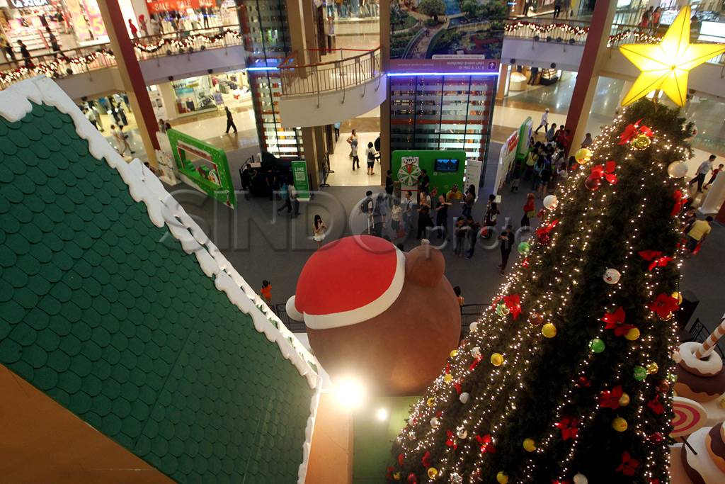 Nuansa Natal di Mal...