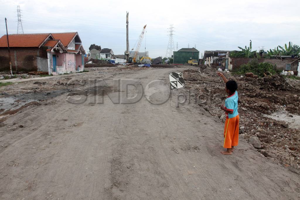 Proyek Tol Surabaya-Mojokerto