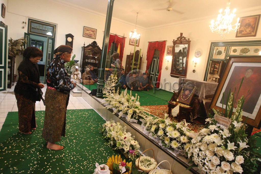 Jenazah GBPH Joyokusumo...