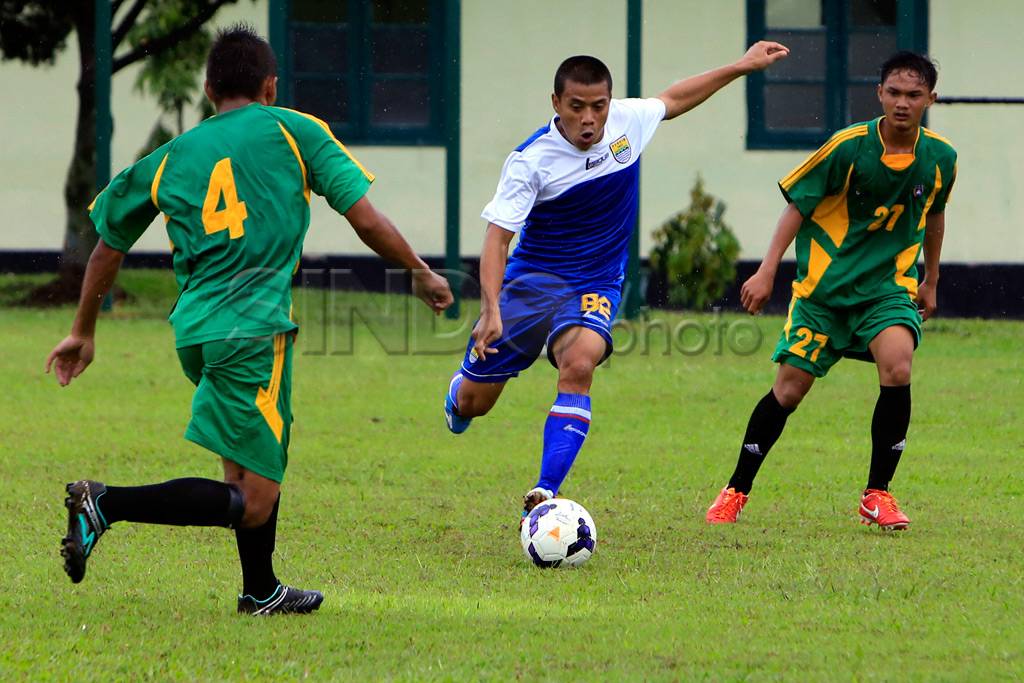 Ujicoba Persib jelang...