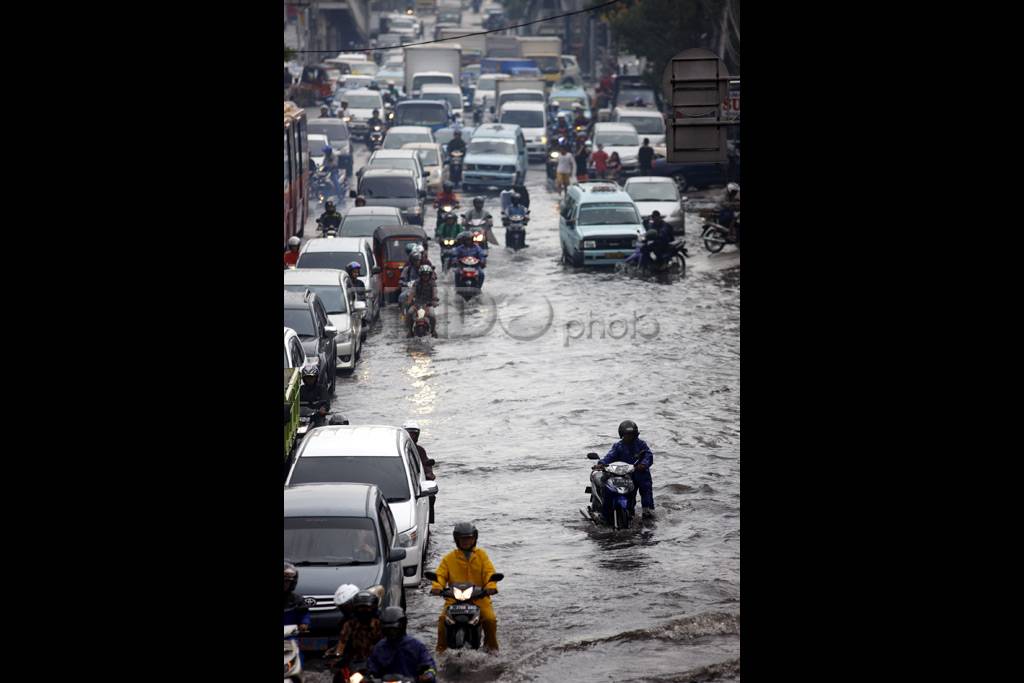 Gunun sahari tergenang...