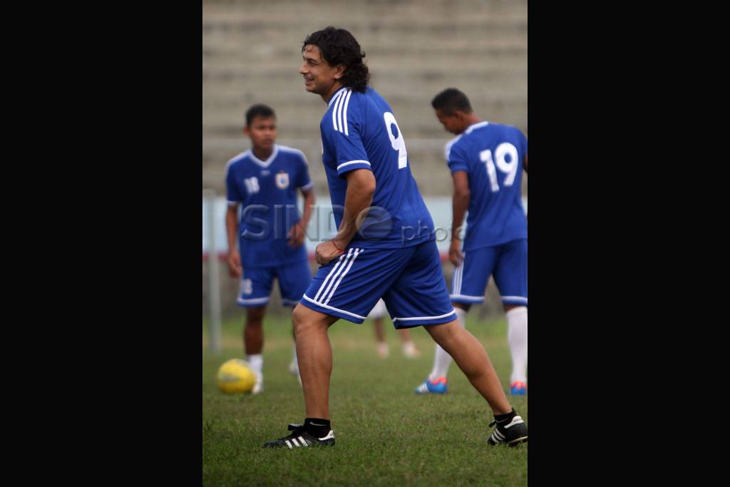 Fernando Soler ikuti...