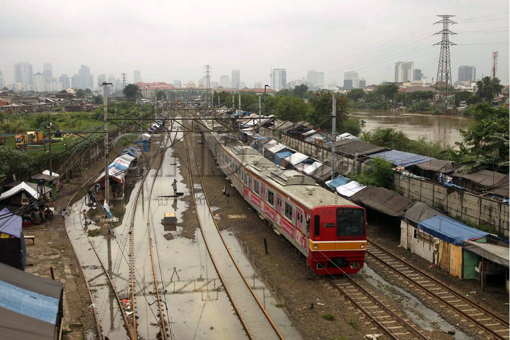 Dipo Tanah Abang terendam...