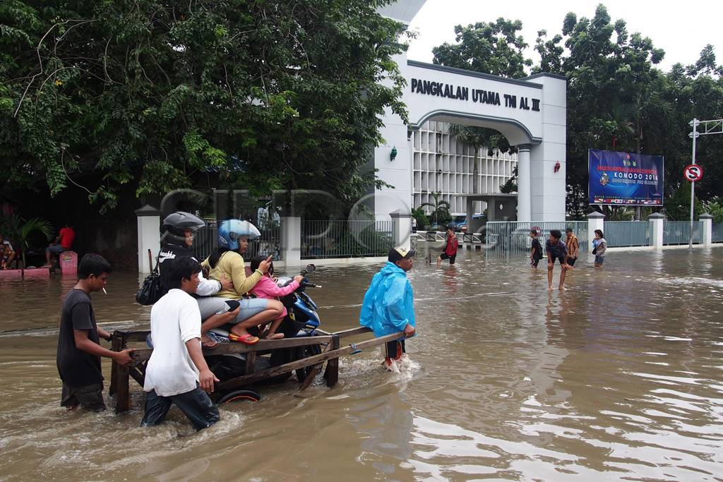 Banjir Gunung Sahari