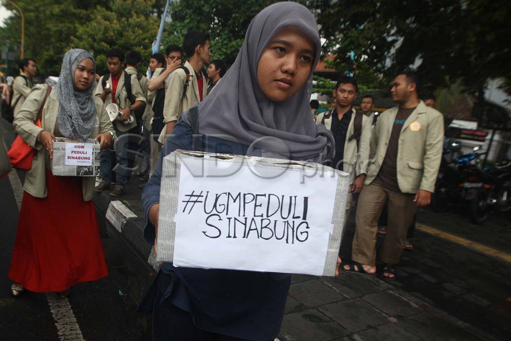 UGM Peduli Sinabung