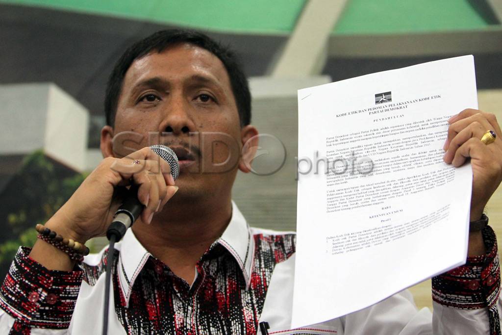Dipecat dari DPR, Pasek...