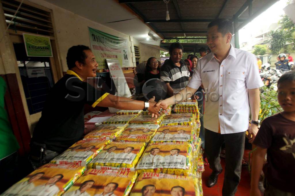 HT kunjungi korban banjir...