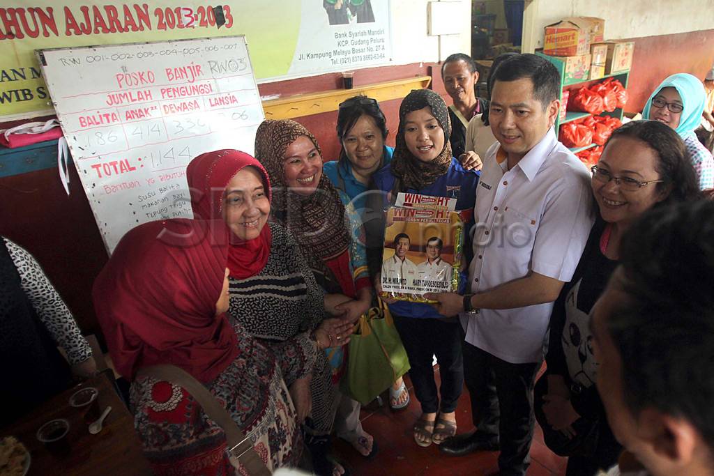 HT kunjungi korban banjir...