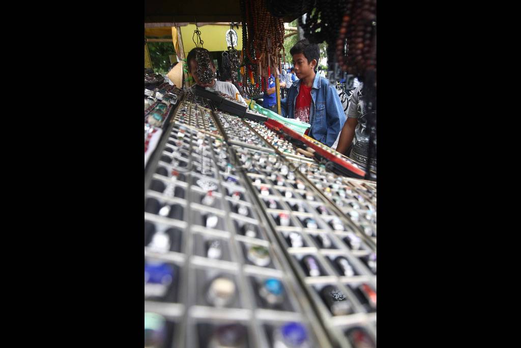 Batu mulia semakin digemari...