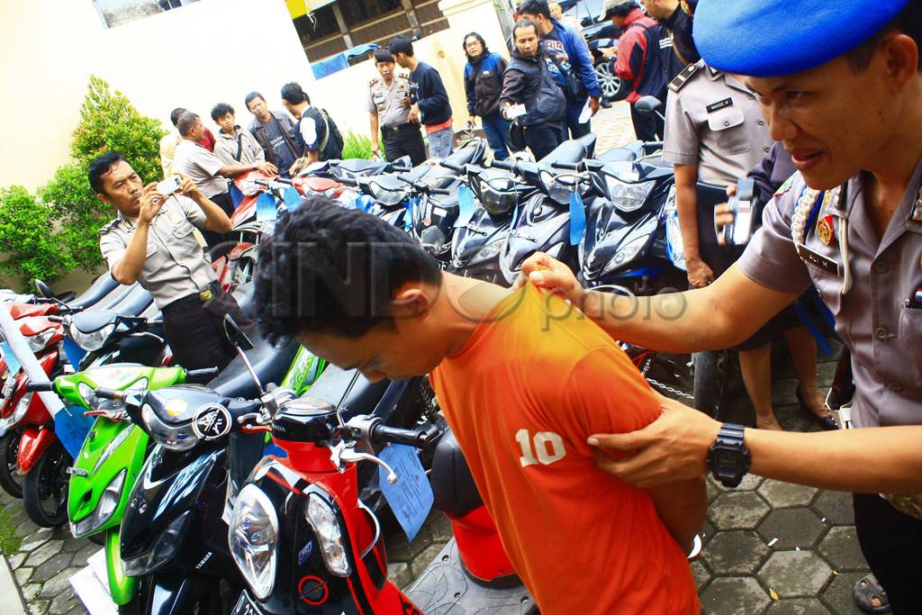 Polisi amankan tiga...