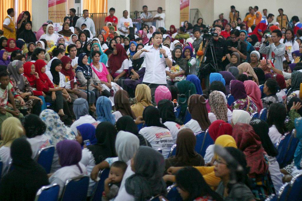 Pinjaman usaha kecil...
