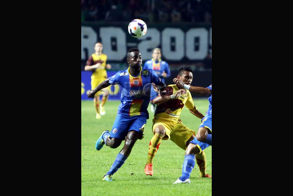 Arema Cronous permalukan...