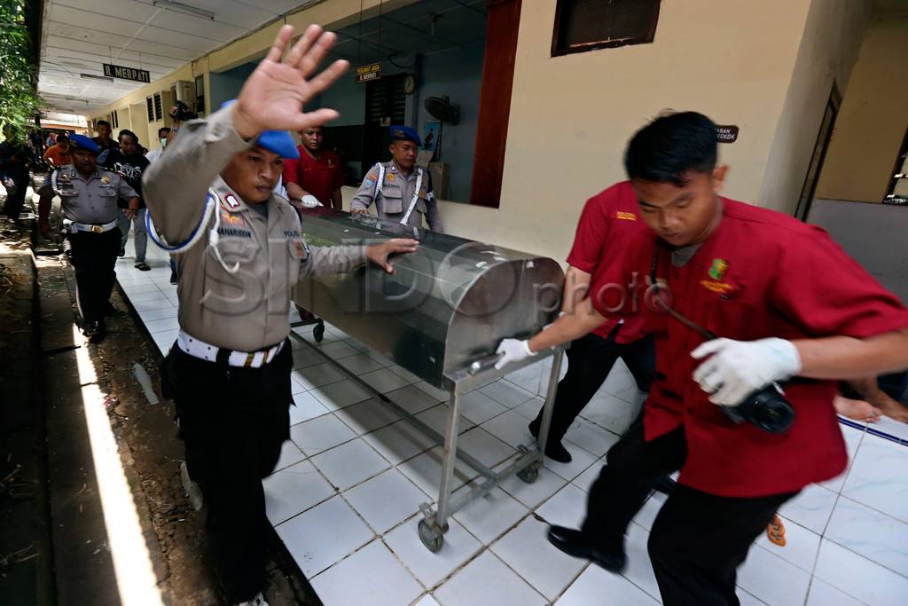 Polisi Makassar tewas...