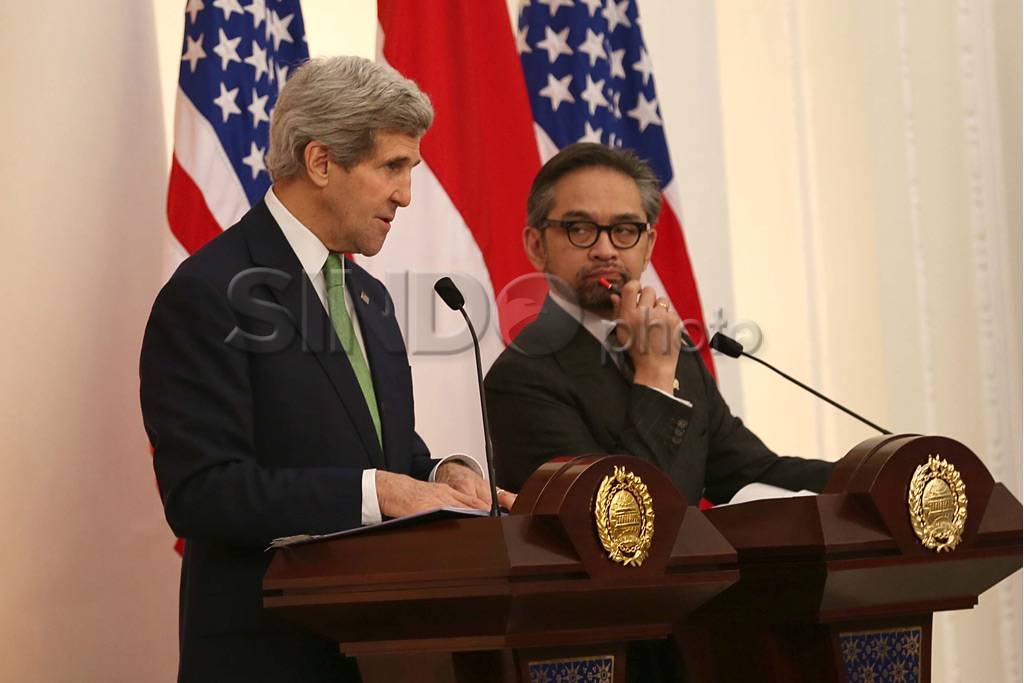 Bahas kerjasama bilateral,...