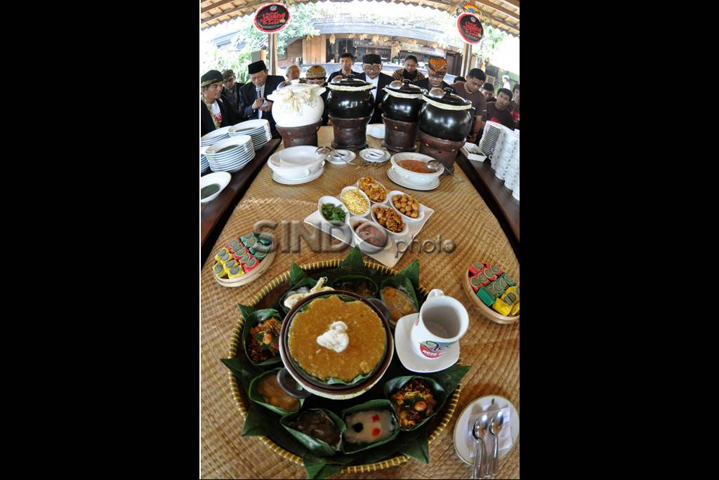 Umbul donga HUT kota...
