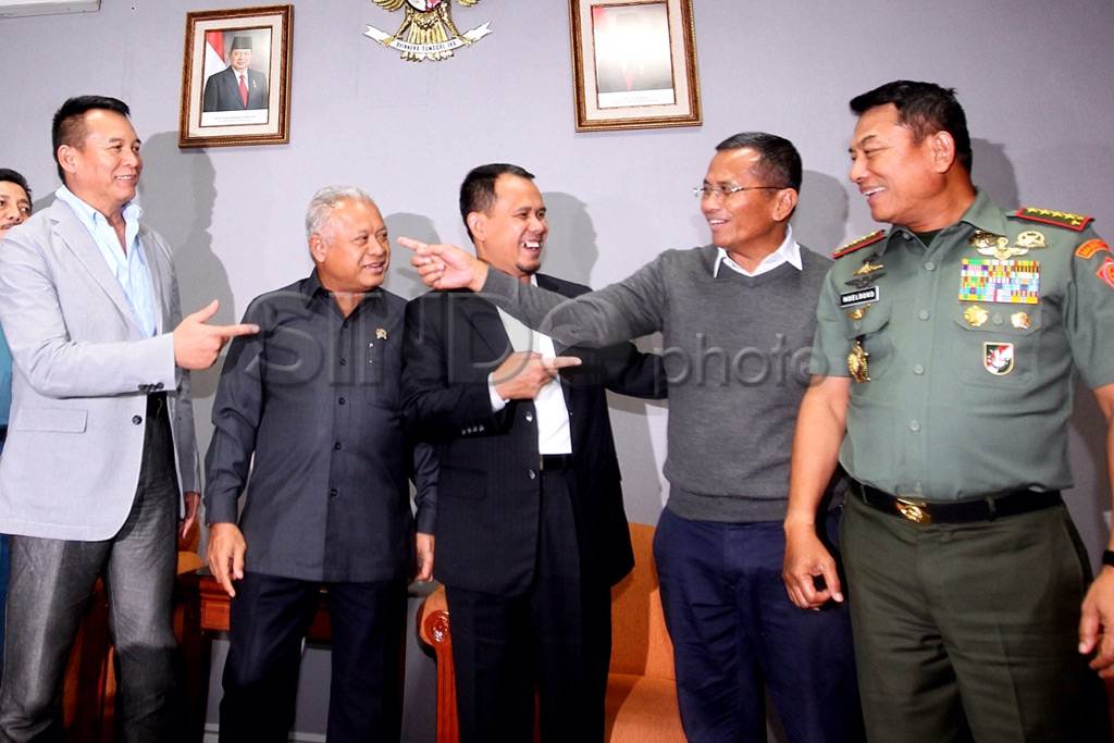 Pemerintah dan DPR gelar...