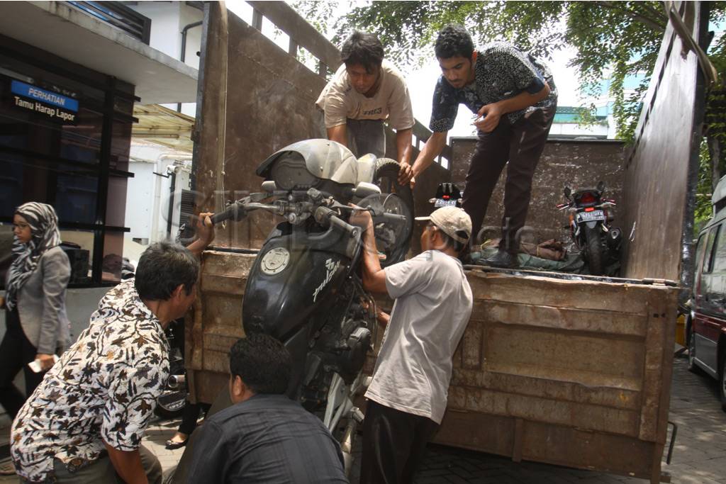 KPK pindahkan puluhan...