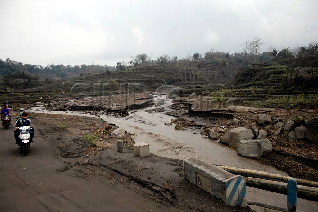 Awas bahaya banjir lahar...