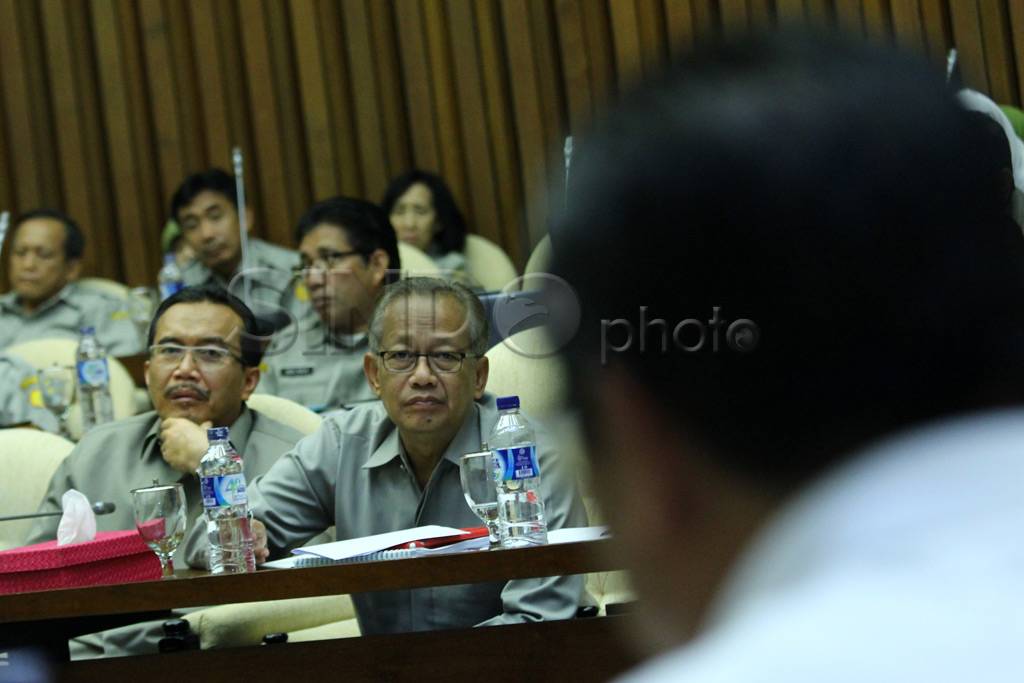 Distribusi anggaran...