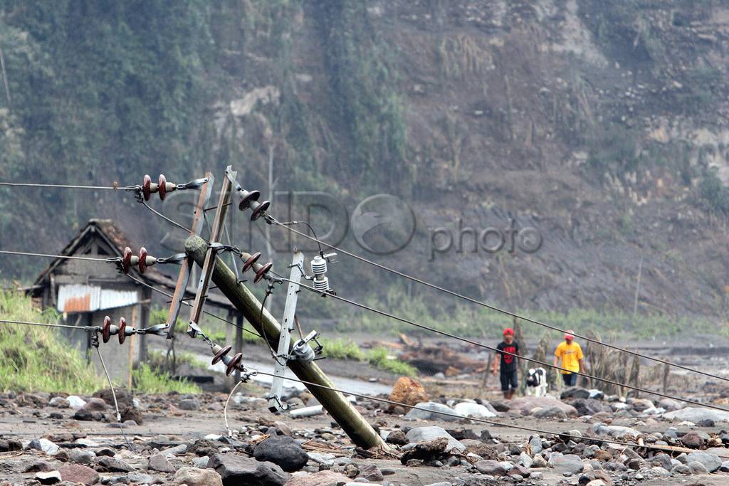 Pasca lahar dingin,...