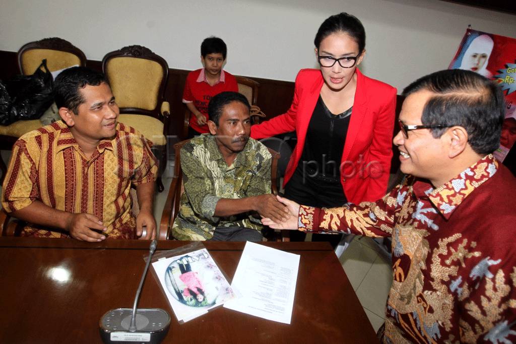Galang sumbangan untuk...