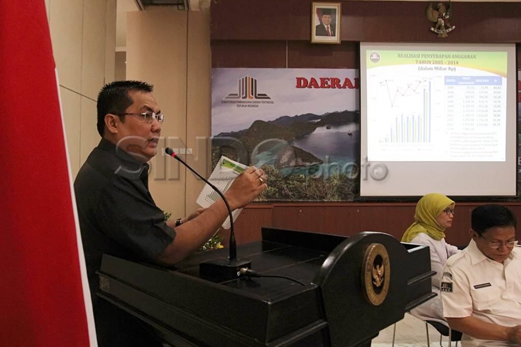 Evaluasi Kementerian...