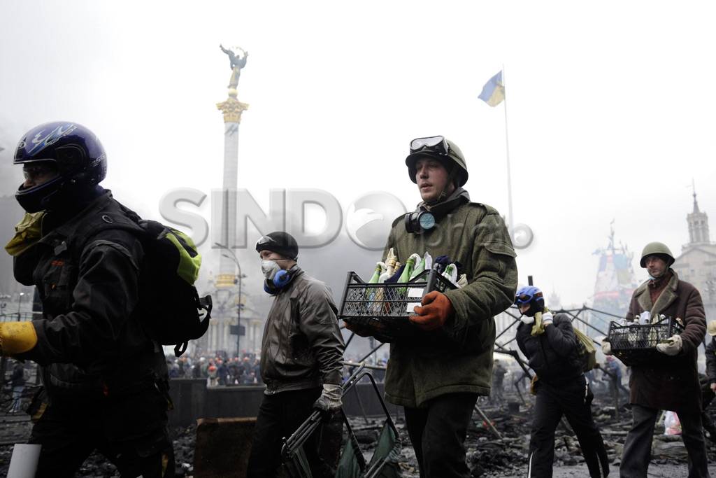 Kerusuhan Ukraina makin...