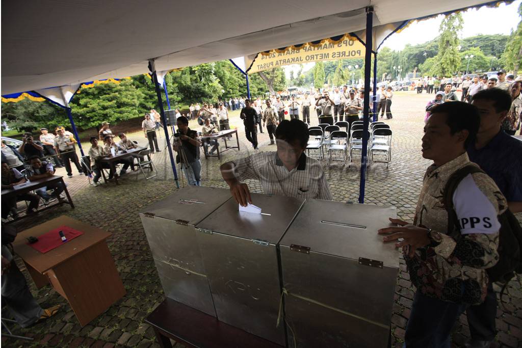 Polisi gelar simulasi...