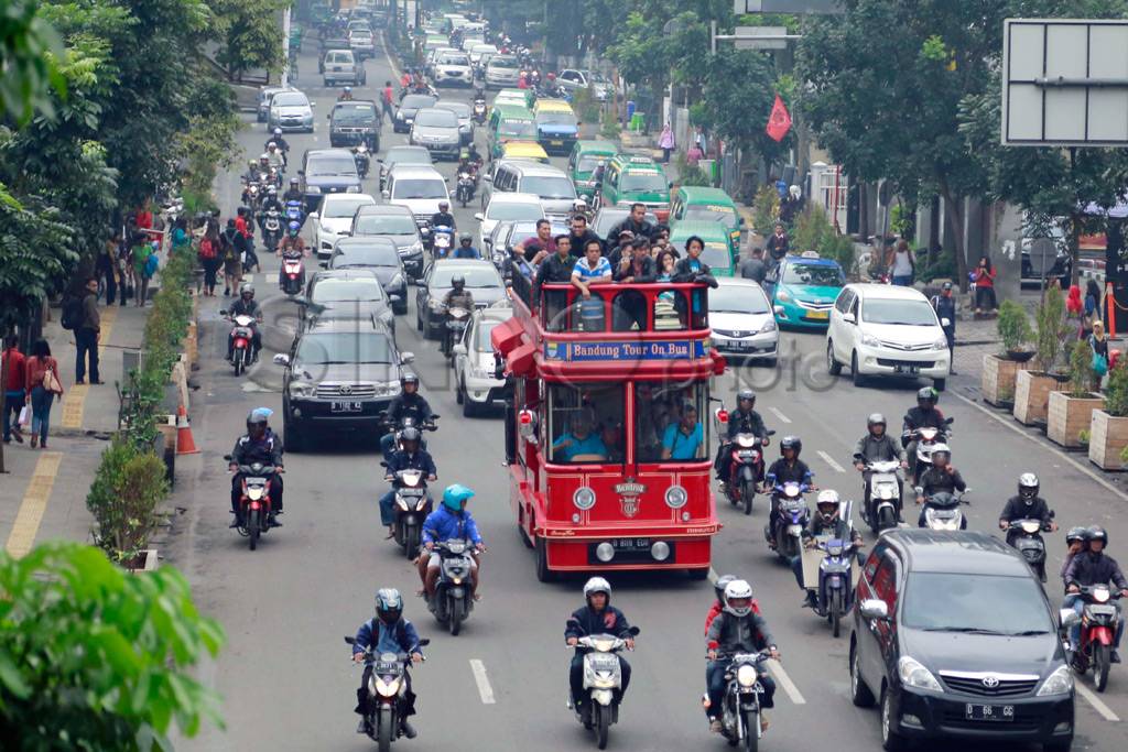Uji coba Bandros keliling...