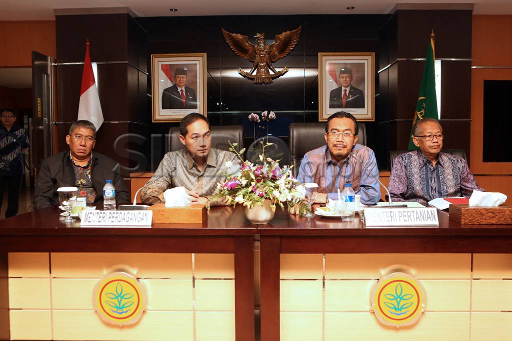 Pertemuan Mentan dengan...