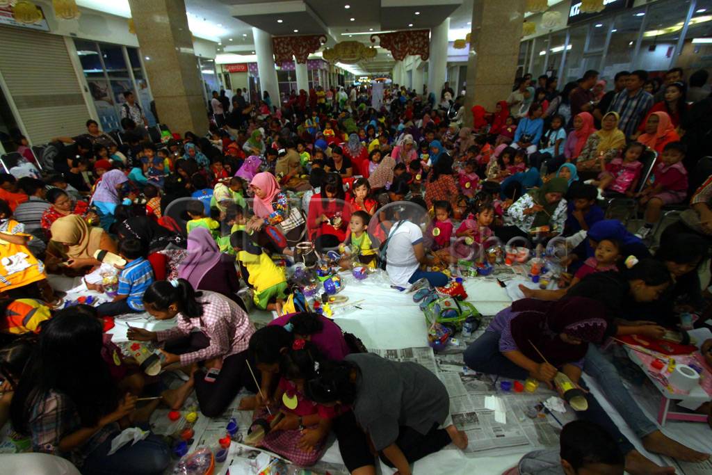 Lomba lukis klompen