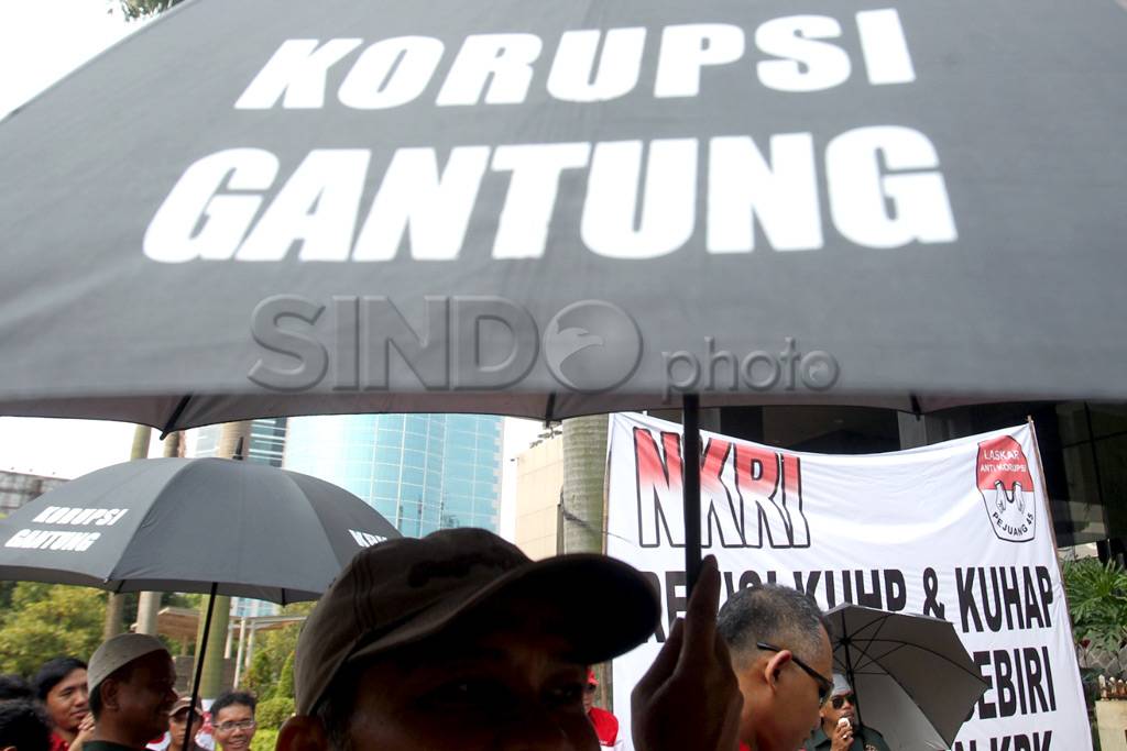 Aksi damai Laskar Anti...