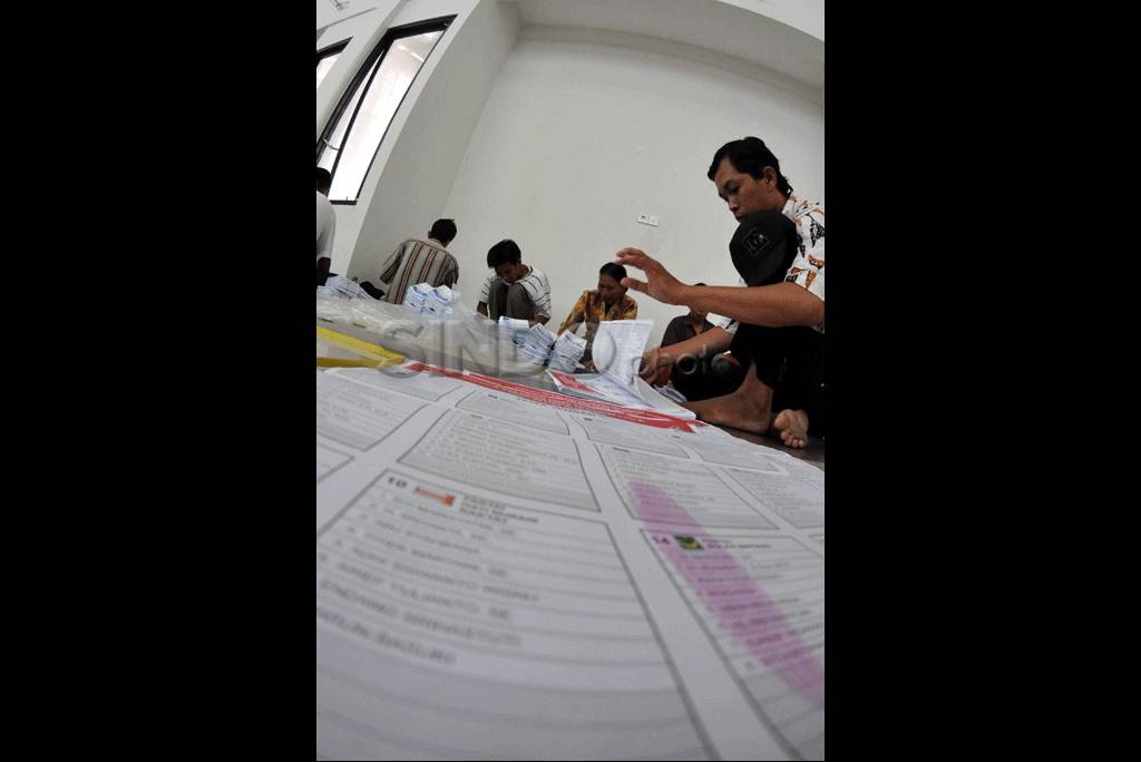 Pelipatan surat suara...