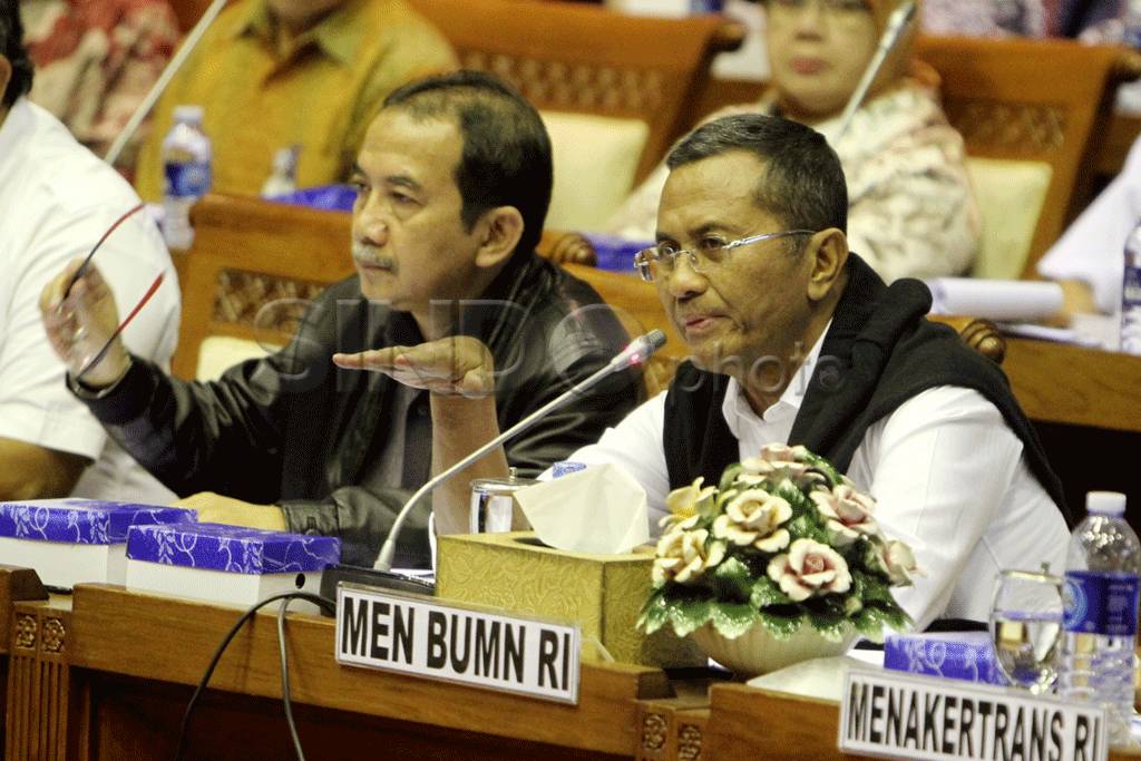 Rapat kerja Dahlan Iskan...