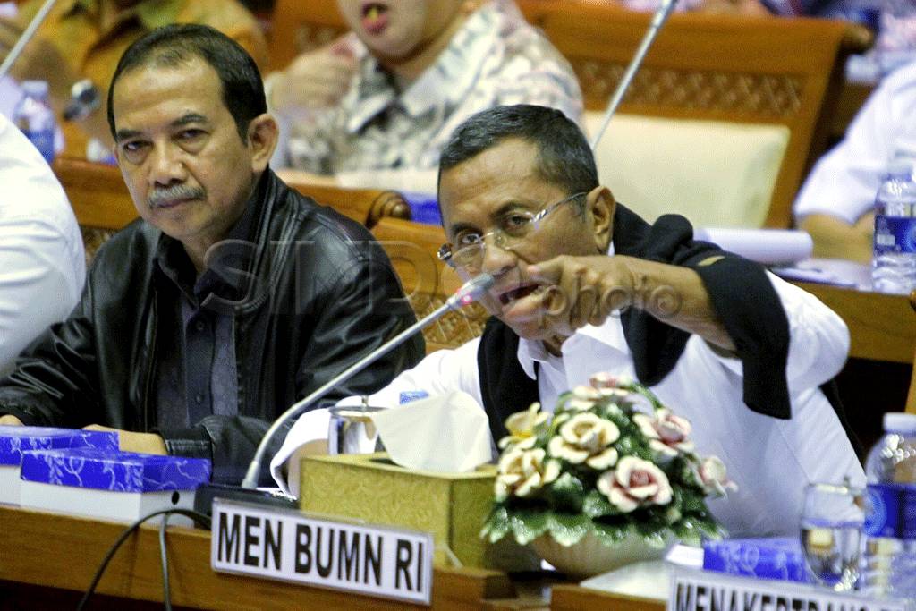 Rapat kerja Dahlan Iskan...