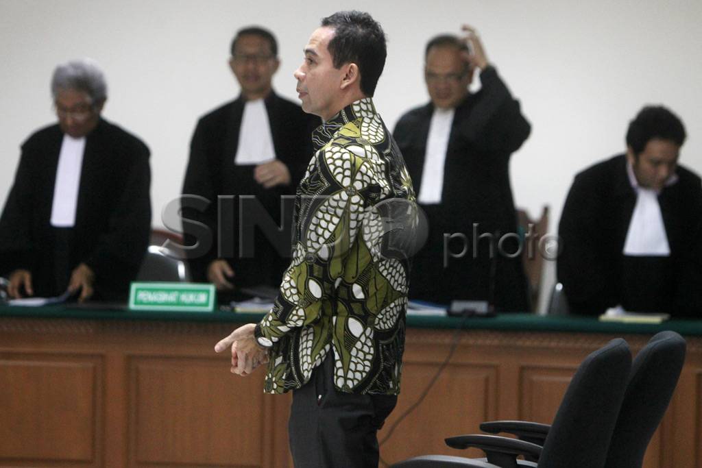 Airin dampingi Wawan...