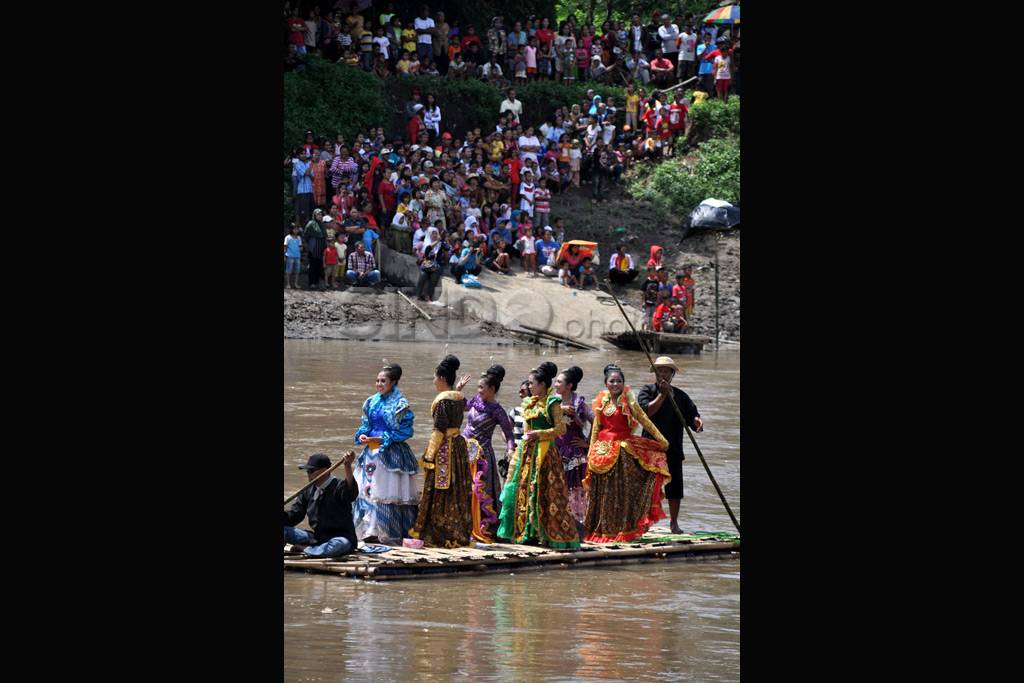 Fetival Gethek di bantaran...
