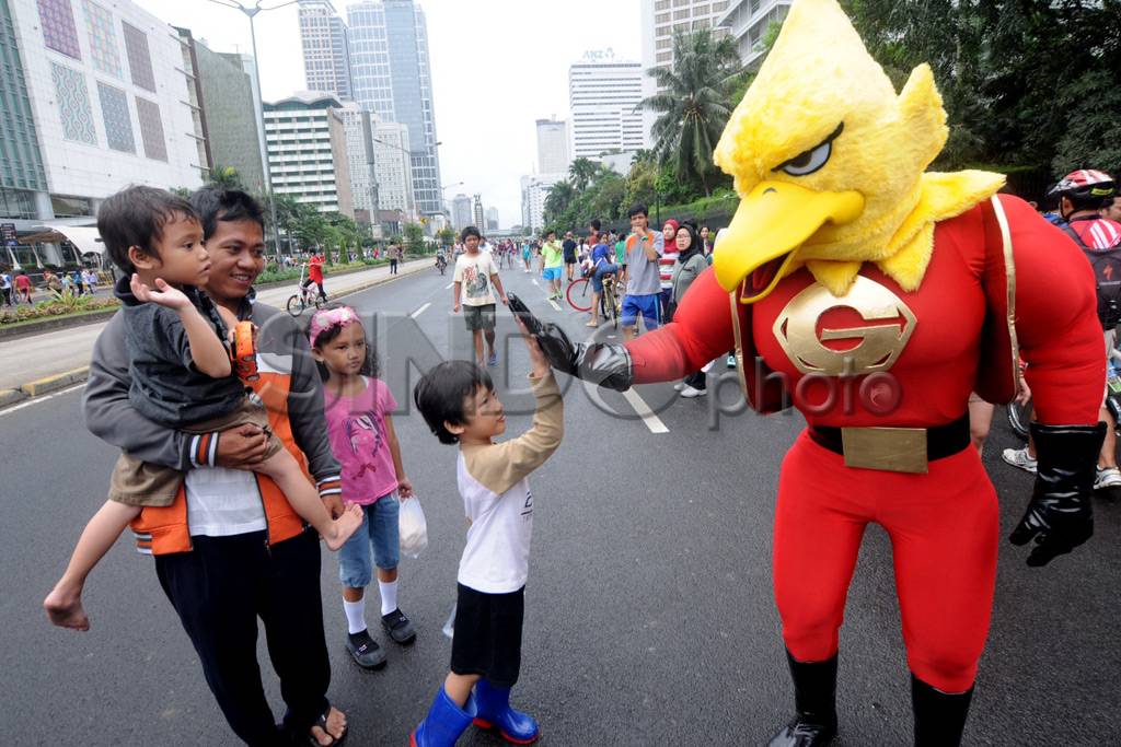Manfaatkan car free...