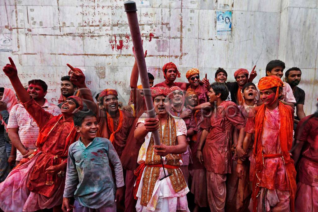 Warna-warni Festival...