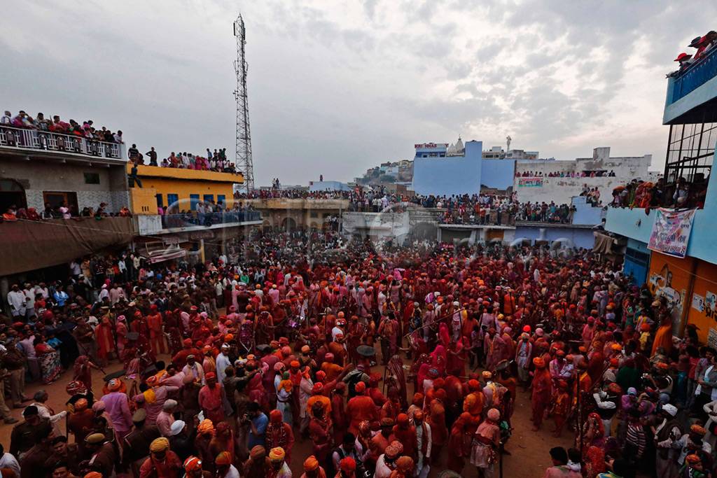 Warna-warni Festival...