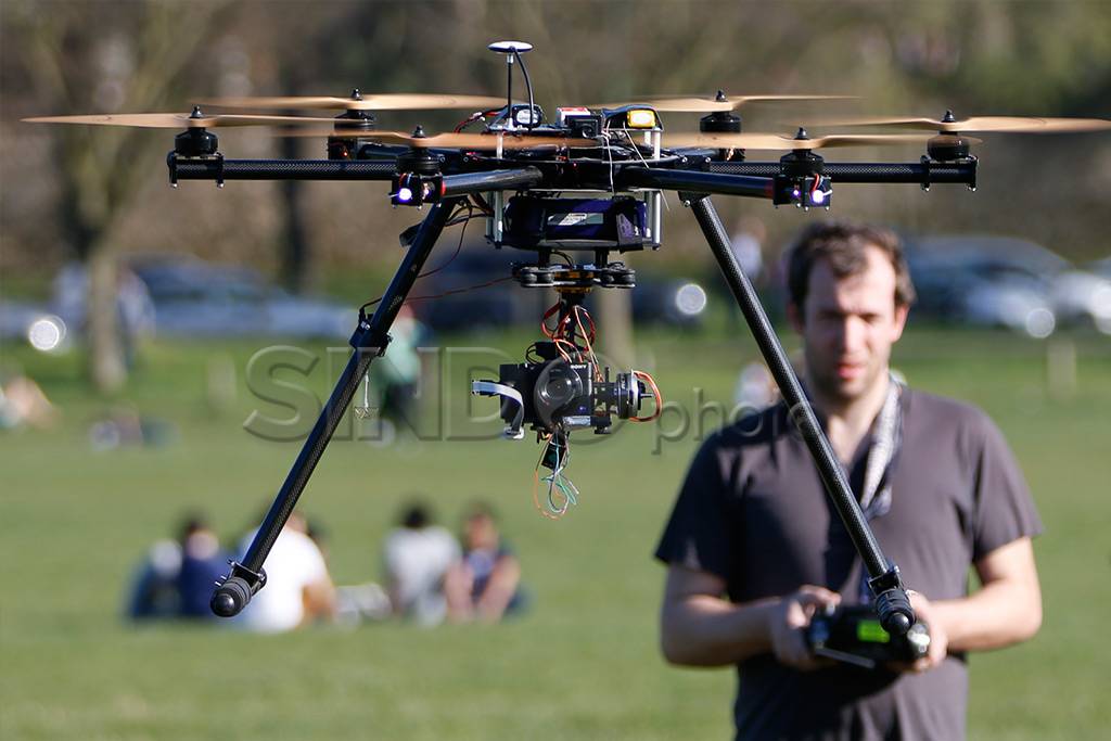 Penggemar drone berkumpul...