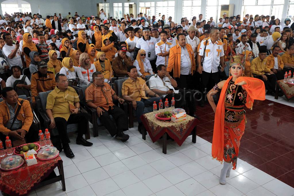 Capres Partai Hanura...