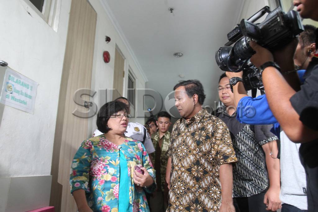 Prabowo jenguk Iqbal...