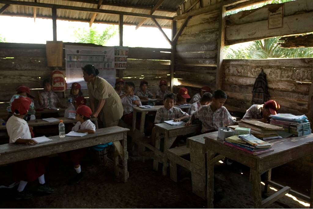 Nestapa sekolah kami,...